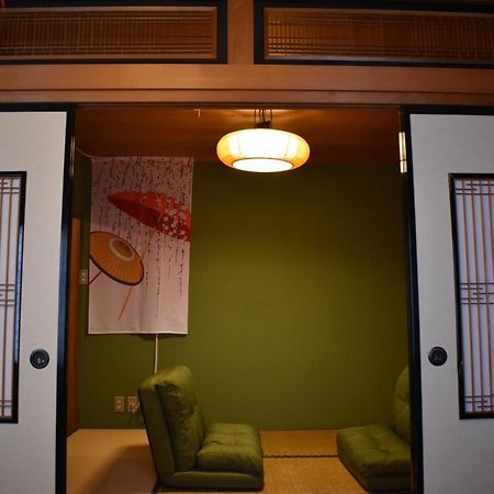 Only For One Group Cheaper For 6Th & 7Th Guest 市街地中心部 一棟貸しの宿 Guest House Don'S Home 高山市 エクステリア 写真